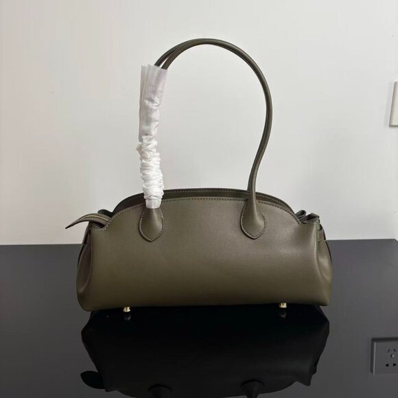 COACH Women's Handbag/Shoulder Bag  size : 34.5*15.5*12 - Picture 2 of 9